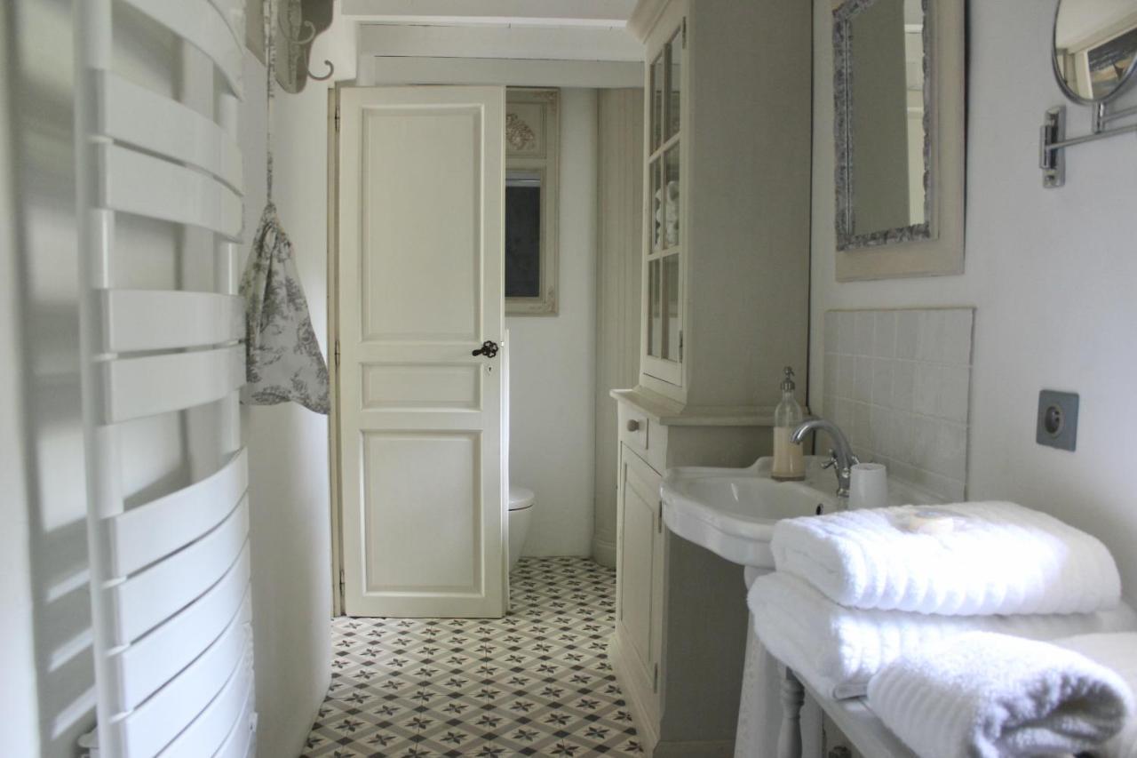 Hotel Mas De Rique Saint-Étienne-du-Grès Zewnętrze zdjęcie